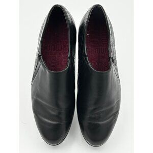 Munro Marteen Black Leather Croc Embossed Slip-On Loafers Women’s 9WW Comfort